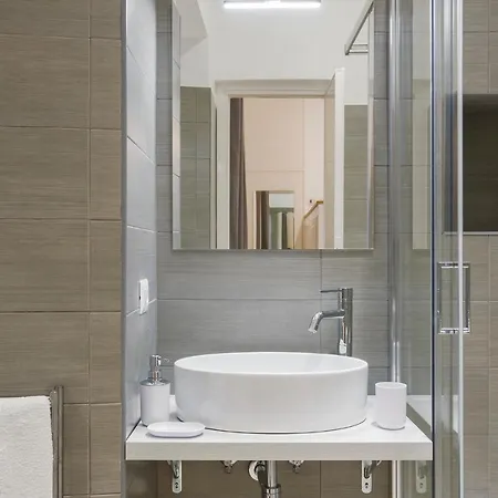 Cozy Loft @ Monti شقة روما