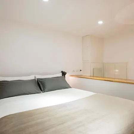 Cozy Loft @ Monti
